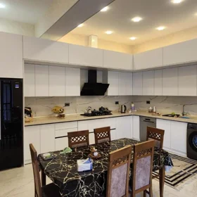 In Baku 500.0 m² house with 9.0 rooms is for sale - Image 5