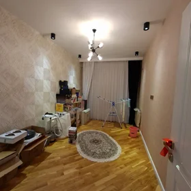 In Baku 102.0 m² apartment is for sale - Image 4