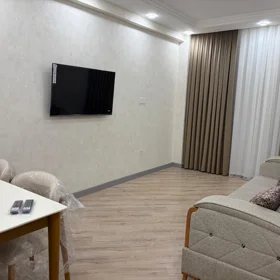 In Binəqədi rayonu 77.0 m² apartment is for rent - Image 3