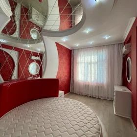 In Baku 165.0 m² apartment is for rent - Image 2