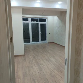 In Baku 100.0 m² apartment is for rent - Image 4
