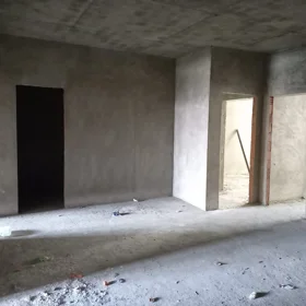 In Khirdalan 80.0 m² apartment is for sale - Image 4