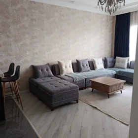 In Binəqədi rayonu 72.0 m² apartment is for rent - Image 3