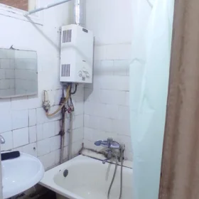 In Baku 50.0 m² apartment is for rent - Image 2