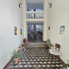 In Baku 100.0 m² apartment is for rent - Image 2