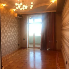 In Baku 220.0 m² apartment is for rent - Image 6