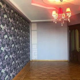 In Baku 220.0 m² apartment is for rent - Image 10