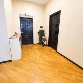 In Baku 98.0 m² apartment is for sale - Image 3