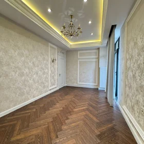 In Baku 107.0 m² apartment is for sale - Image 8