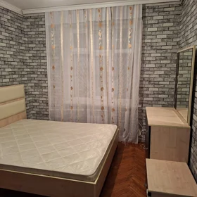 In Baku 50.0 m² apartment is for sale - Image 4