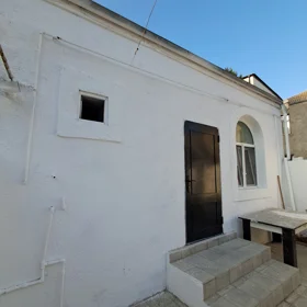 In Baku 75.0 m² house with 3.0 rooms is for sale - Image 5