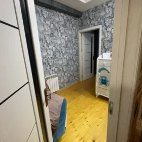 In Khirdalan 70.0 m² apartment is for rent - Image 4