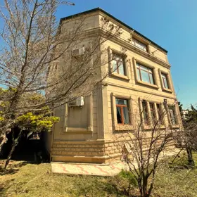 In nan 570.0 m² house with 6.0 rooms is for sale - Image 6