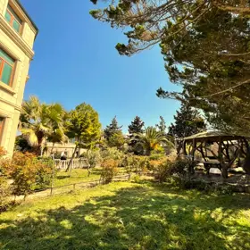 In nan 570.0 m² house with 6.0 rooms is for sale - Image 8
