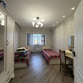 In Baku 80.0 m² apartment is for sale - Image 10