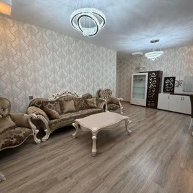 In Baku 145.0 m² apartment is for rent - Image 5