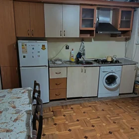 In Baku 75.0 m² apartment is for sale - Image 2