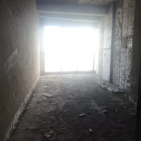 In Baku 225.0 m² apartment is for sale - Image 3