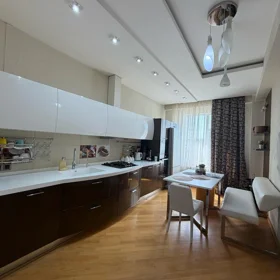 In Xətai rayonu 202.0 m² apartment is for sale - Image 9