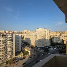 In Baku 70.0 m² apartment is for rent - Image 9