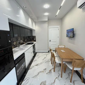 In Baku 110.0 m² apartment is for rent - Image 7