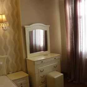 In Baku 150.0 m² apartment is for rent - Image 2