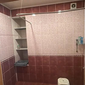 In Baku 97.0 m² apartment is for sale - Image 4