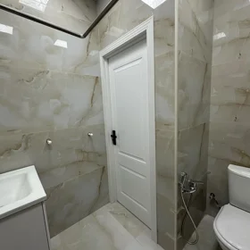 In Baku 65.0 m² apartment is for rent - Image 10