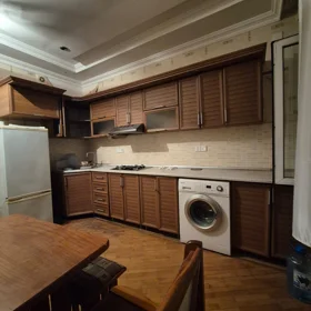 In Baku 90.0 m² apartment is for sale - Image 6