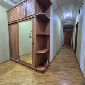 In Baku 90.0 m² apartment is for sale - Image 7