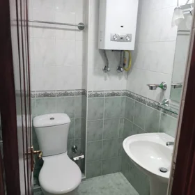 In Baku 110.0 m² apartment is for rent - Image 6