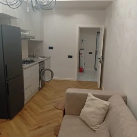In Baku 56.0 m² apartment is for rent - Image 2