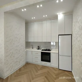 In Baku 107.0 m² apartment is for sale - Image 5