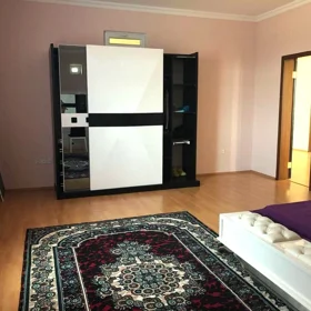 In Binəqədi rayonu 1150.0 m² house with 7.0 rooms is for sale - Image 8