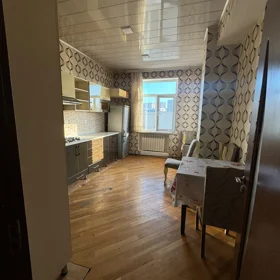 In Baku 60.0 m² apartment is for rent - Image 3