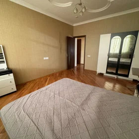 In Baku 60.0 m² apartment is for rent - Image 8