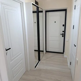 In Baku 70.0 m² apartment is for sale - Image 8