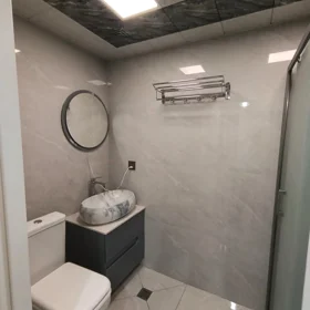 In Baku 70.0 m² apartment is for sale - Image 9