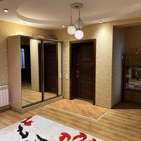 In Khirdalan 126.0 m² apartment is for sale - Image 9