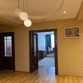 In Khirdalan 126.0 m² apartment is for sale - Image 10