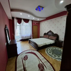 In Baku 140.0 m² apartment is for sale - Image 7