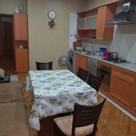 In Baku 120.0 m² apartment is for rent - Image 5