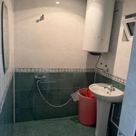 In Khirdalan 75.0 m² house with 2.0 rooms is for rent - Image 9