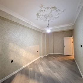 In Baku 100.0 m² apartment is for sale - Image 5