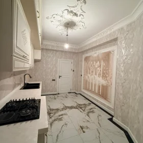In Baku 100.0 m² apartment is for sale - Image 6