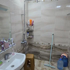 In Xətai rayonu 95.0 m² apartment is for rent - Image 5