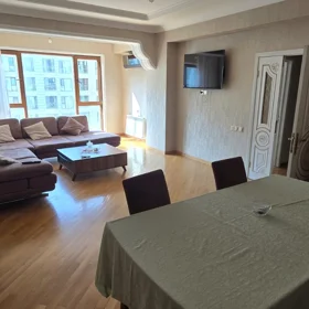 In Xətai rayonu 95.0 m² apartment is for rent - Image 9