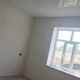 In nan 300.0 m² house with 5.0 rooms is for sale - Image 3