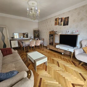 In Sabunçu rayonu 80.0 m² apartment is for sale - Image 3