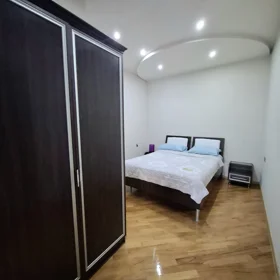 In Baku 115.0 m² apartment is for rent - Image 2